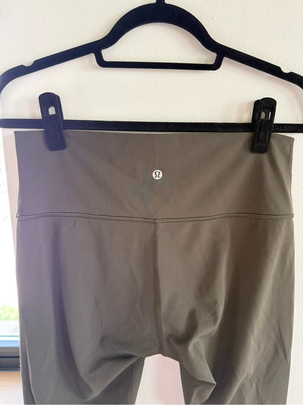 Lululemon High-Rise Sculpting Leggings in Dark Olive